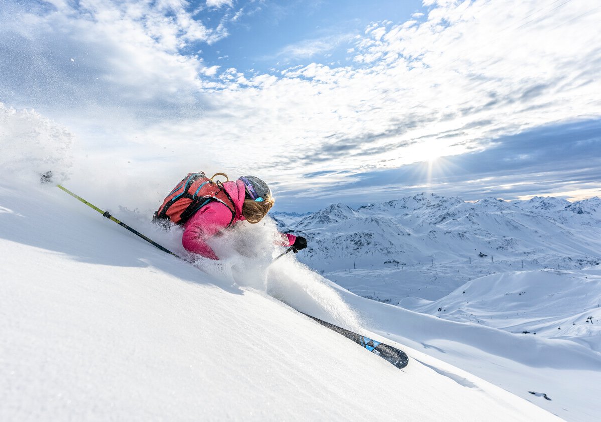 Skifahren© TVB St. Anton am Arlberg, Patrick Bätz (10).jpg